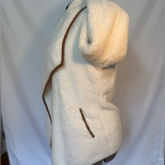 NWT Heritage Charm Ivory Drape Front Jacket – Size Small (NWT) FUZZY - Picture 5 of 5